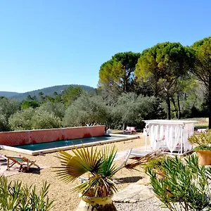 https://la-bastide-de-la-provence-verte-la-roquebrussanne.fr-provencehotel.com